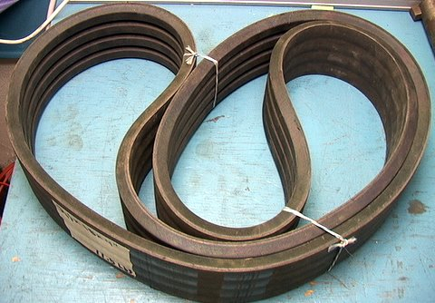 NOS 4-band wide V-Belt 4/C120 U1-30