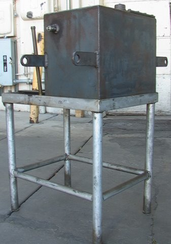 Hydraulic Reservoir Tank and Stand with Sight Gauge & Lift Lugs