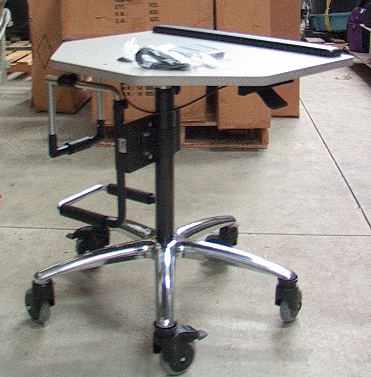 ESI WOW01 Base Model 5-wheel Mobile Workstation w/ CPU Holder - Click Image to Close