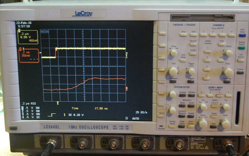 LeCroy LC564DL digital sampling oscilloscope Color LCD - Click Image to Close