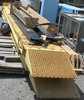 VBM 22,000 pound Automotive 4-Post Truck Lift - Click Image to Close