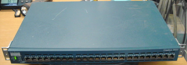 Cisco Systems Catalyst 3920 24-port Token Ring Switch WS-C3920