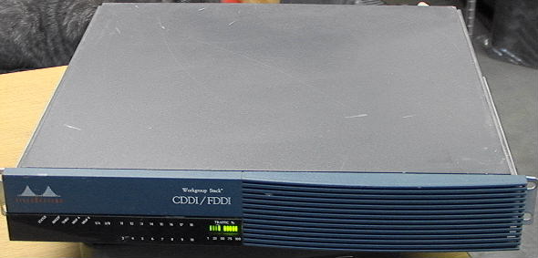 Cisco Systems CDDI/FDDI Workgroup Stack Concentrator WS-C1100