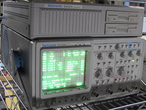 Tektronix 2430A Digital Oscilloscope + 2402A Tekmate computer IE