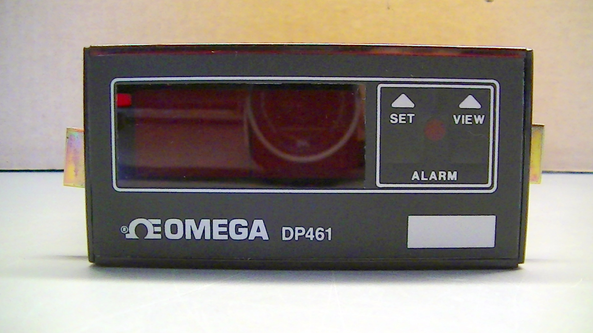 OMEGA DP461 RTD Digital Temperature Controller