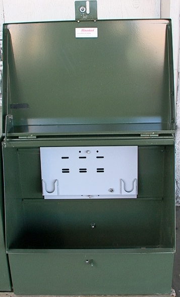 Small Underground Electrical Service Enclosure 31x18x30 - Click Image to Close