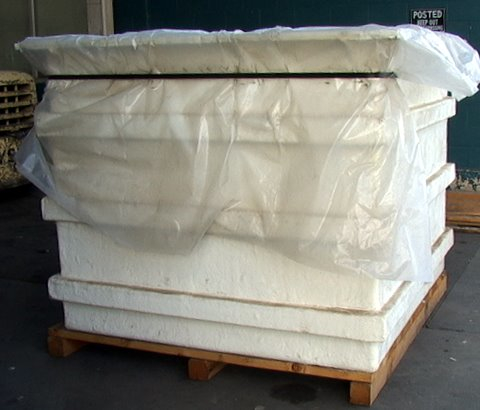 Fiberglass Reinforced Plastic FRP 600 gallon Chemical or Spill - Click Image to Close