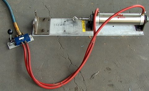 Air Cylinder Pulling Jig 9" Stroke with Manual Valve