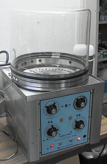 Blue M Humidity Chamber Bell Jar. VP-100AT-1 Vapor-Temp Control - Click Image to Close