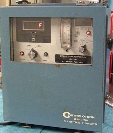 Controlotron Series 240 Clampitron Flowmeter Flow Display Comp
