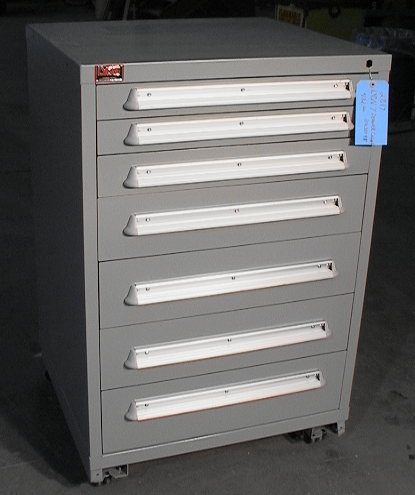 7-Drawer LYON Mobile Tool Tooling Storage Cabinet - Click Image to Close