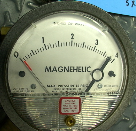 Magnehelic 0 to 4 inches water column differential pressure