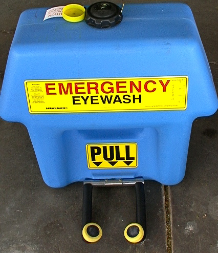 Free-standing portable Emergency EyeWash - Click Image to Close