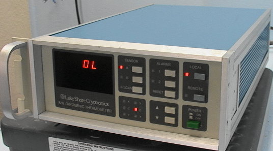LakeShore Cryotronics 820 Cryogenic Thermometer with IEEE-488
